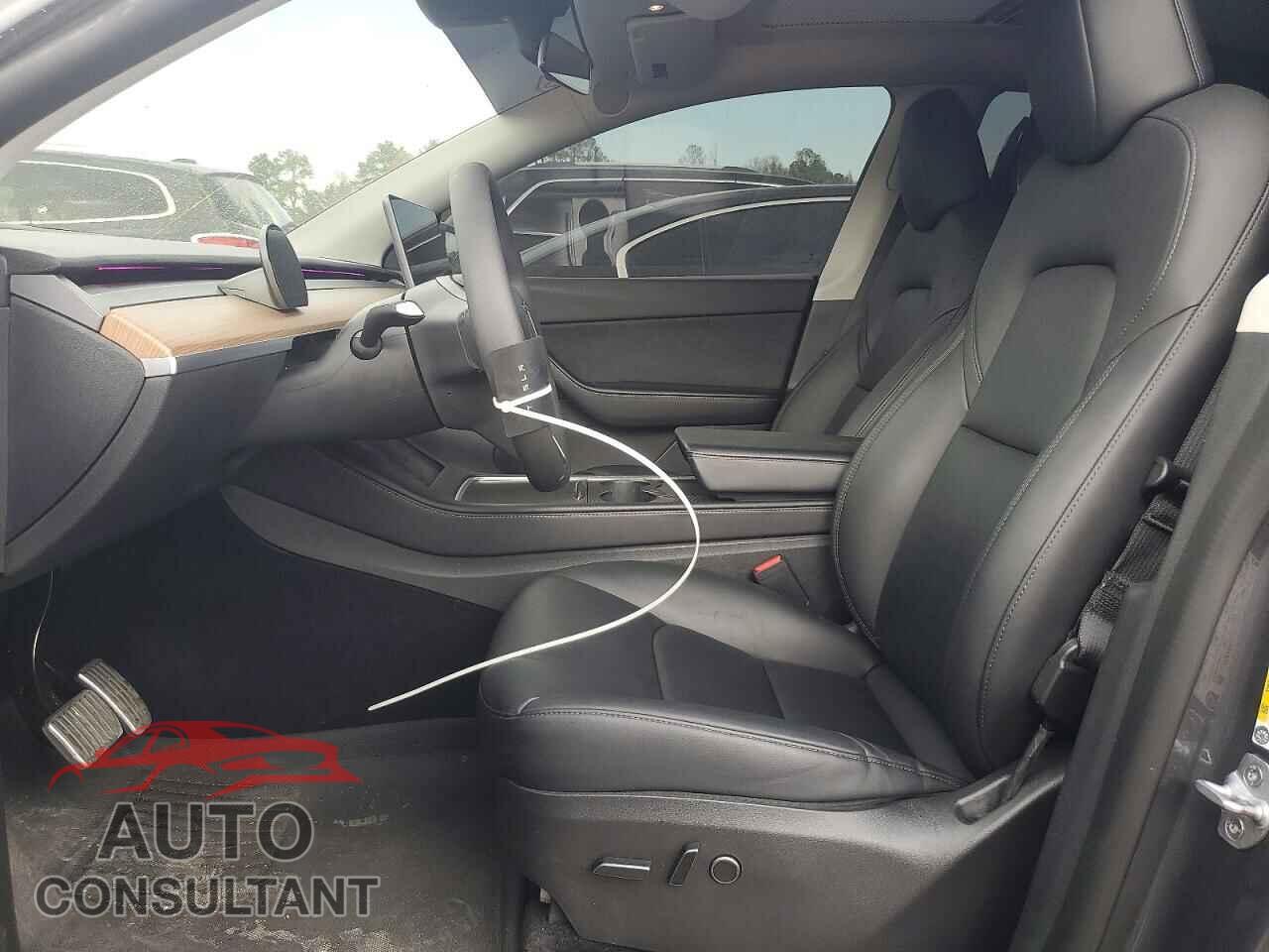 TESLA MODEL Y 2022 - 7SAYGDEE0NA005735