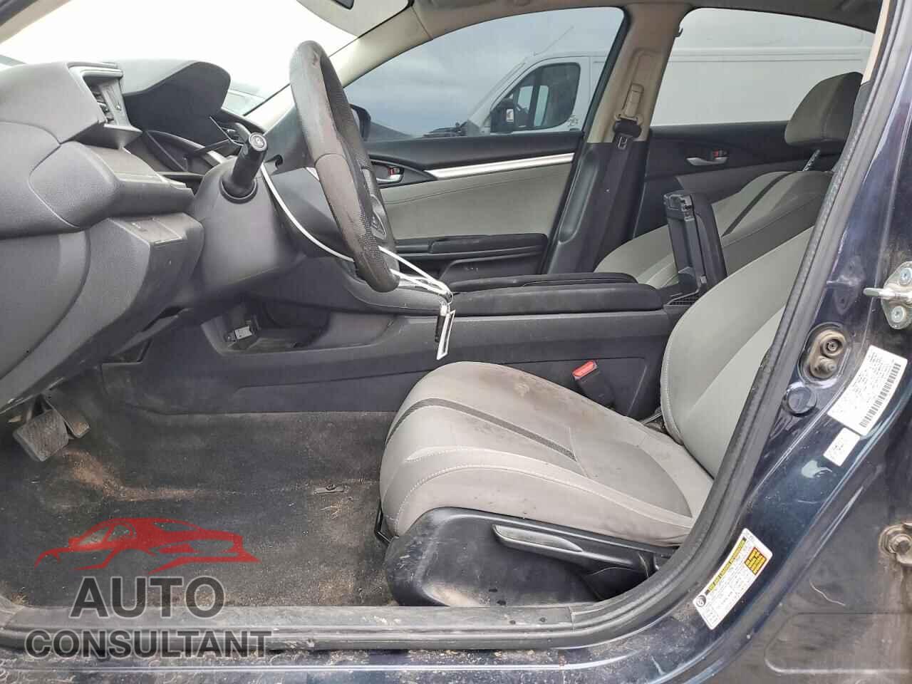 HONDA CIVIC 2017 - 2HGFC2F74HH572800