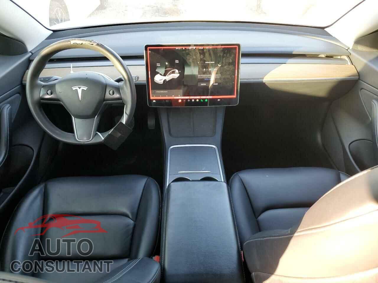 TESLA MODEL 3 2021 - 5YJ3E1EBXMF879612
