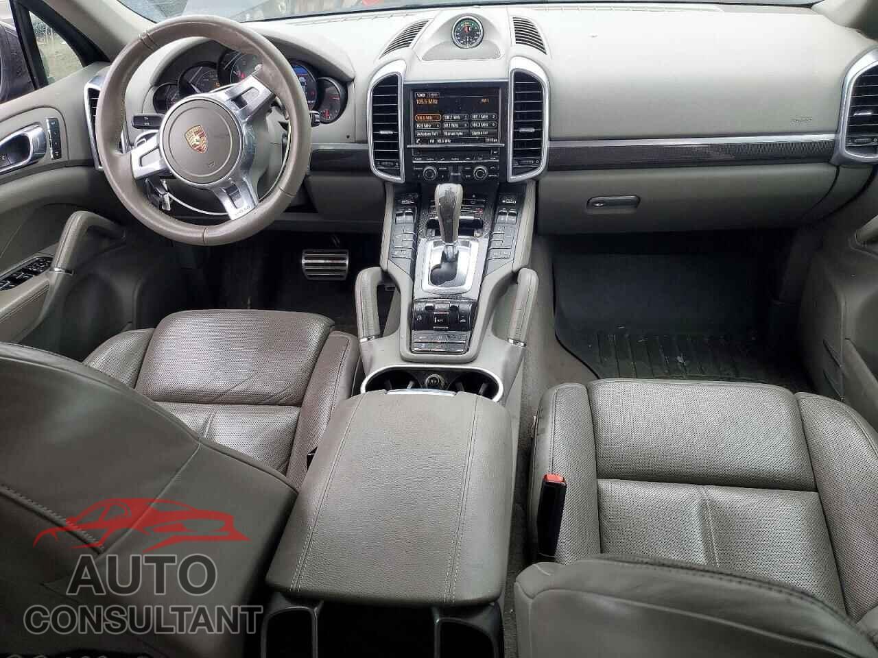 PORSCHE CAYENNE 2013 - WP1AB2A21DLA84651