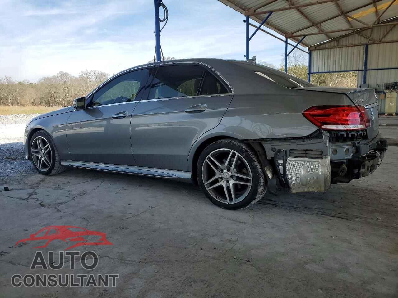 MERCEDES-BENZ E-CLASS 2015 - WDDHF5KB9FB085842