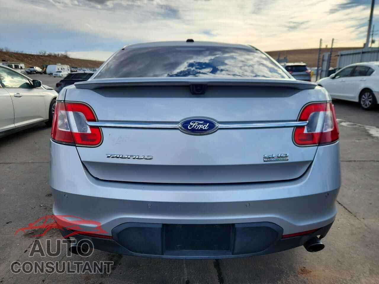 FORD TAURUS 2012 - 1FAHP2KT6CG139102