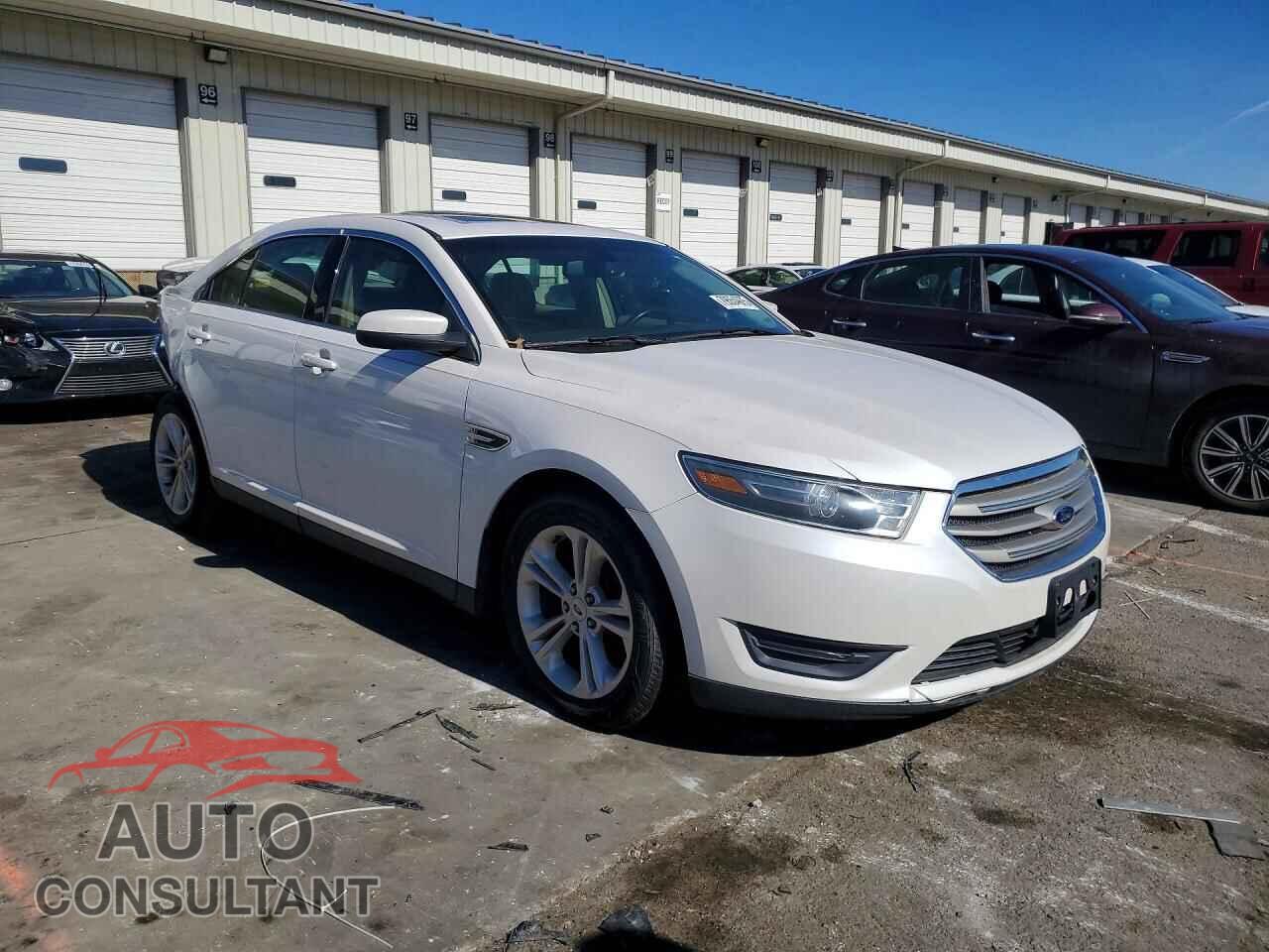 FORD TAURUS 2015 - 1FAHP2E88FG100300