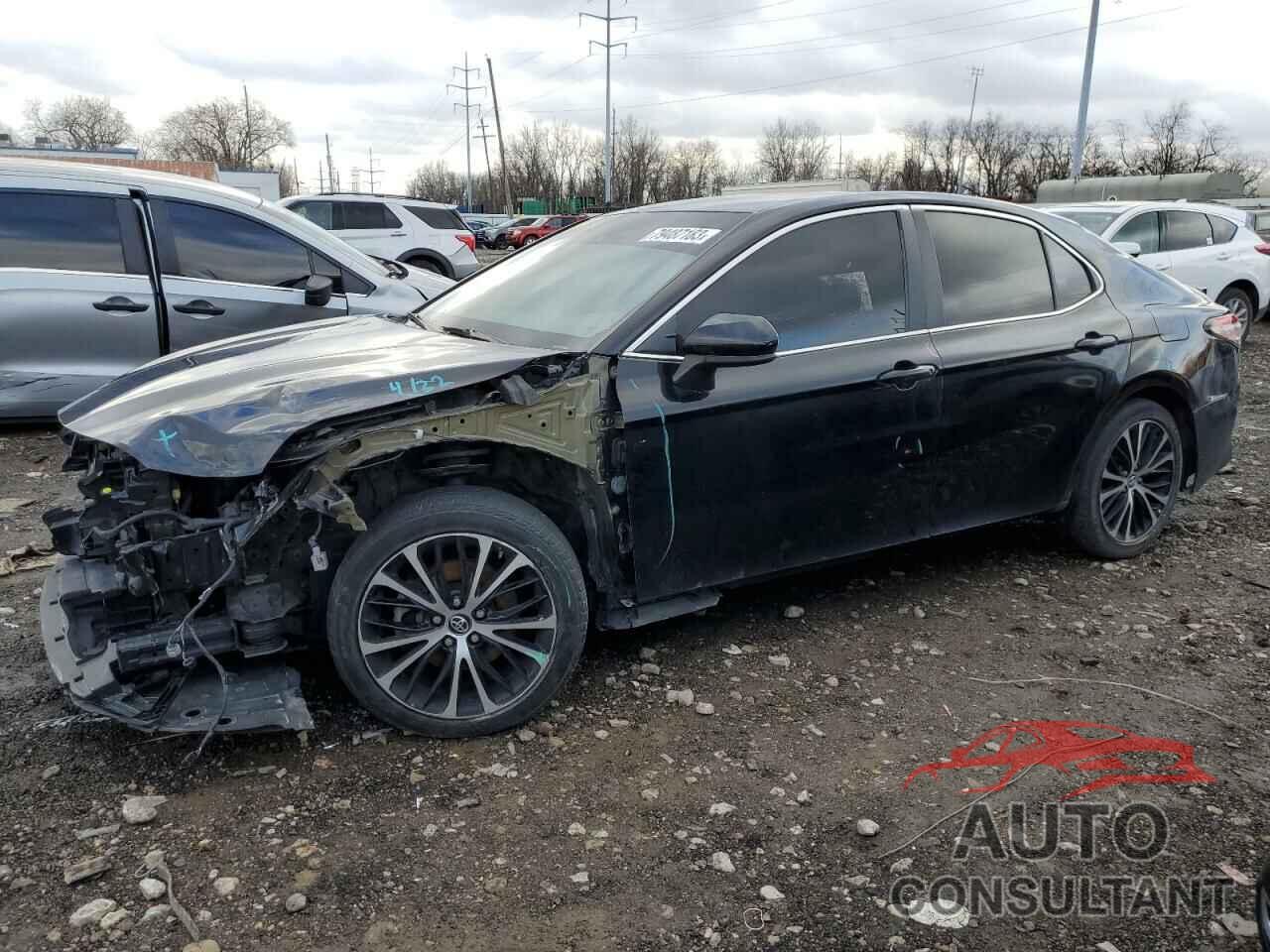 TOYOTA CAMRY 2018 - 4T1B11HK1JU002069