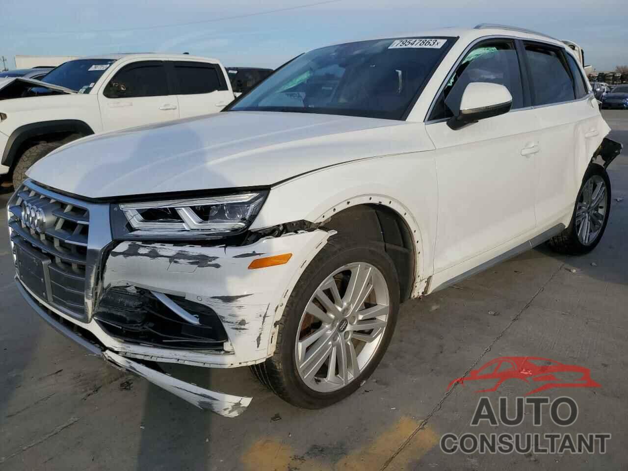 AUDI Q5 2018 - WA1BNAFY9J2165767