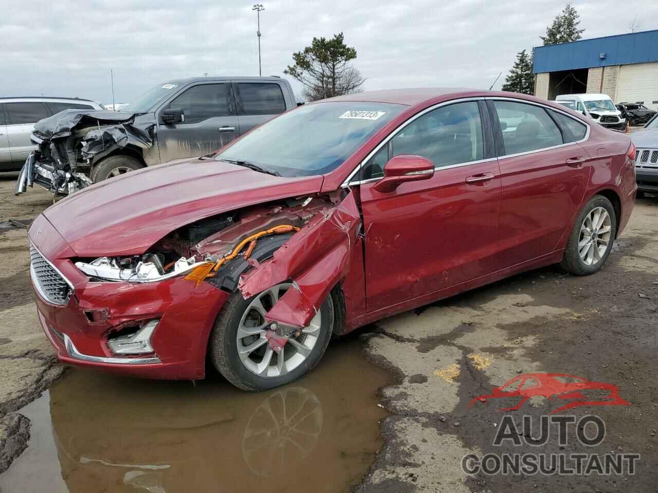 FORD FUSION 2019 - 3FA6P0SU5KR167551