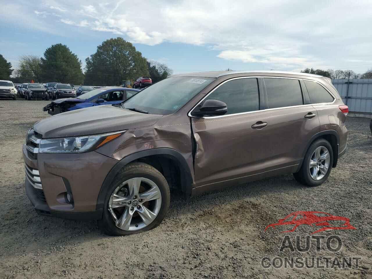 TOYOTA HIGHLANDER 2018 - 5TDDZRFH4JS826650