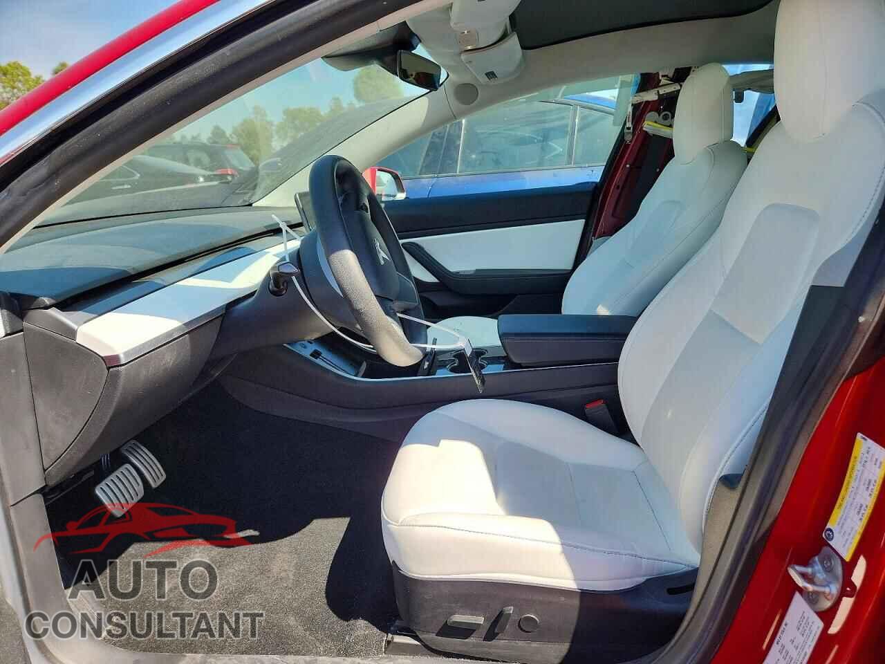 TESLA MODEL 3 2019 - 5YJ3E1EB5KF454909