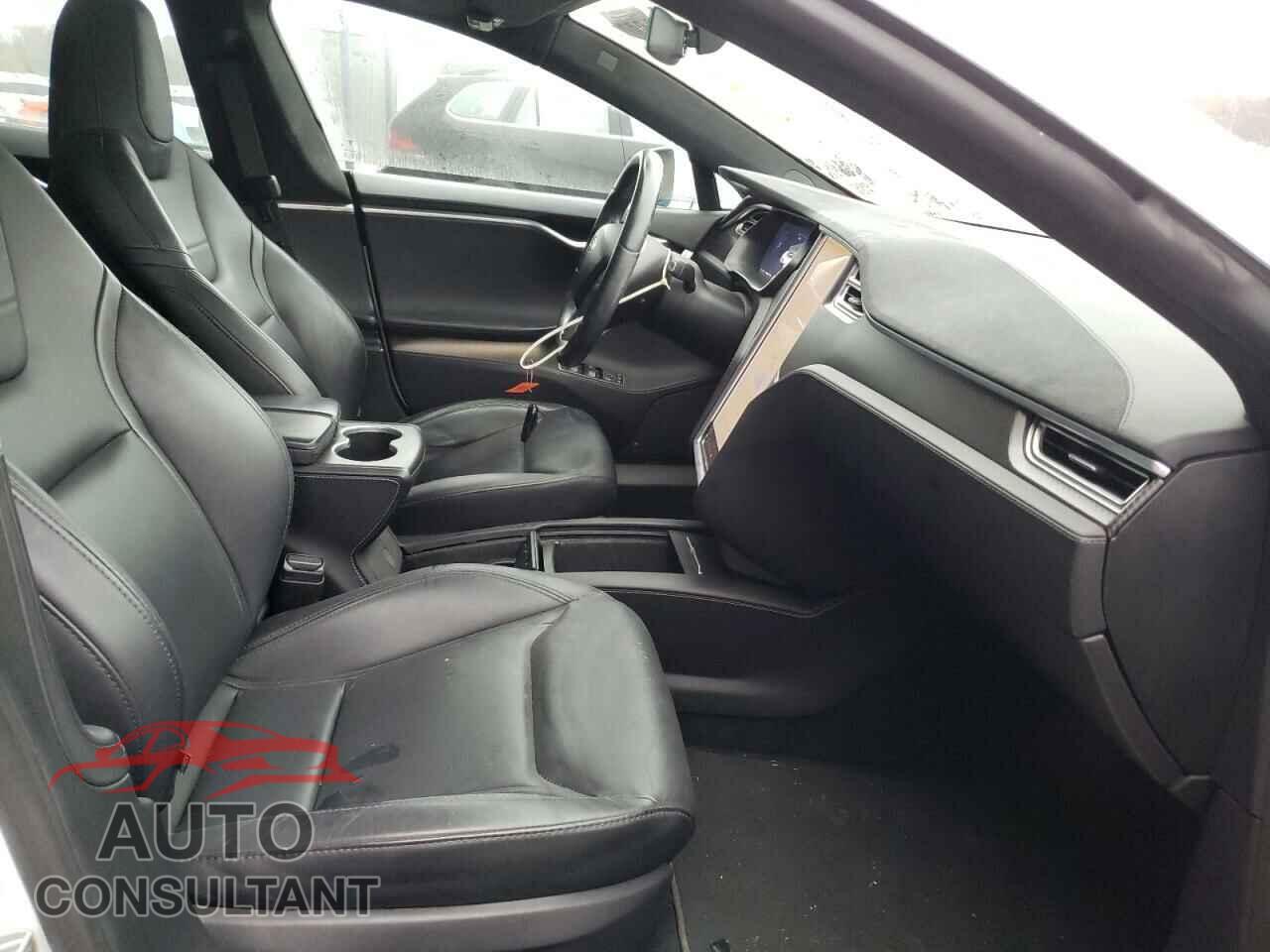 TESLA MODEL S 2016 - 5YJSA1E2XGF167676