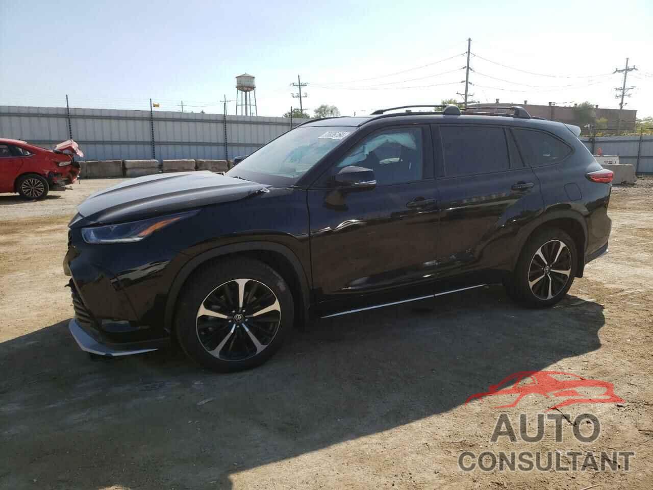 TOYOTA HIGHLANDER 2021 - 5TDLZRBH9MS111787