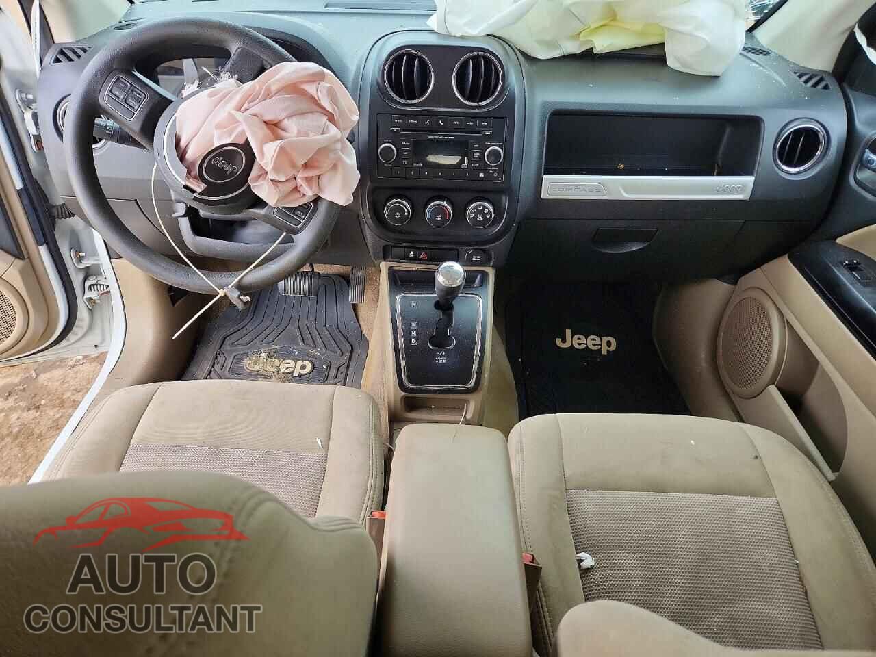 JEEP COMPASS 2017 - 1C4NJCBA2HD123961