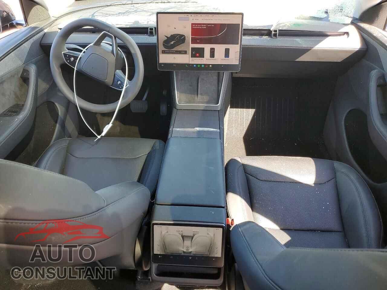 TESLA MODEL Y 2026 - 7SAYGDEEXTA413284