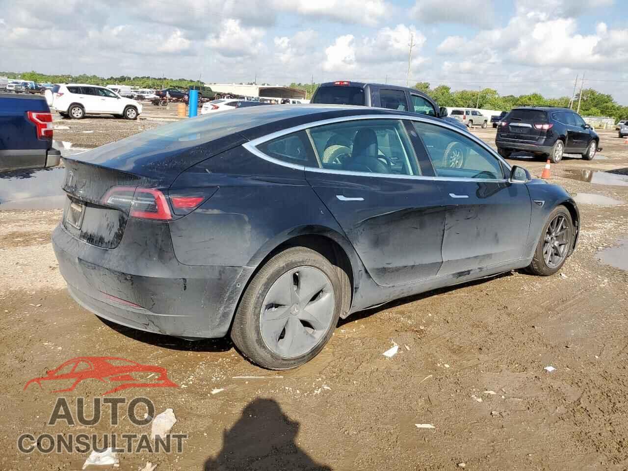 TESLA MODEL 3 2020 - 5YJ3E1EA5LF736511