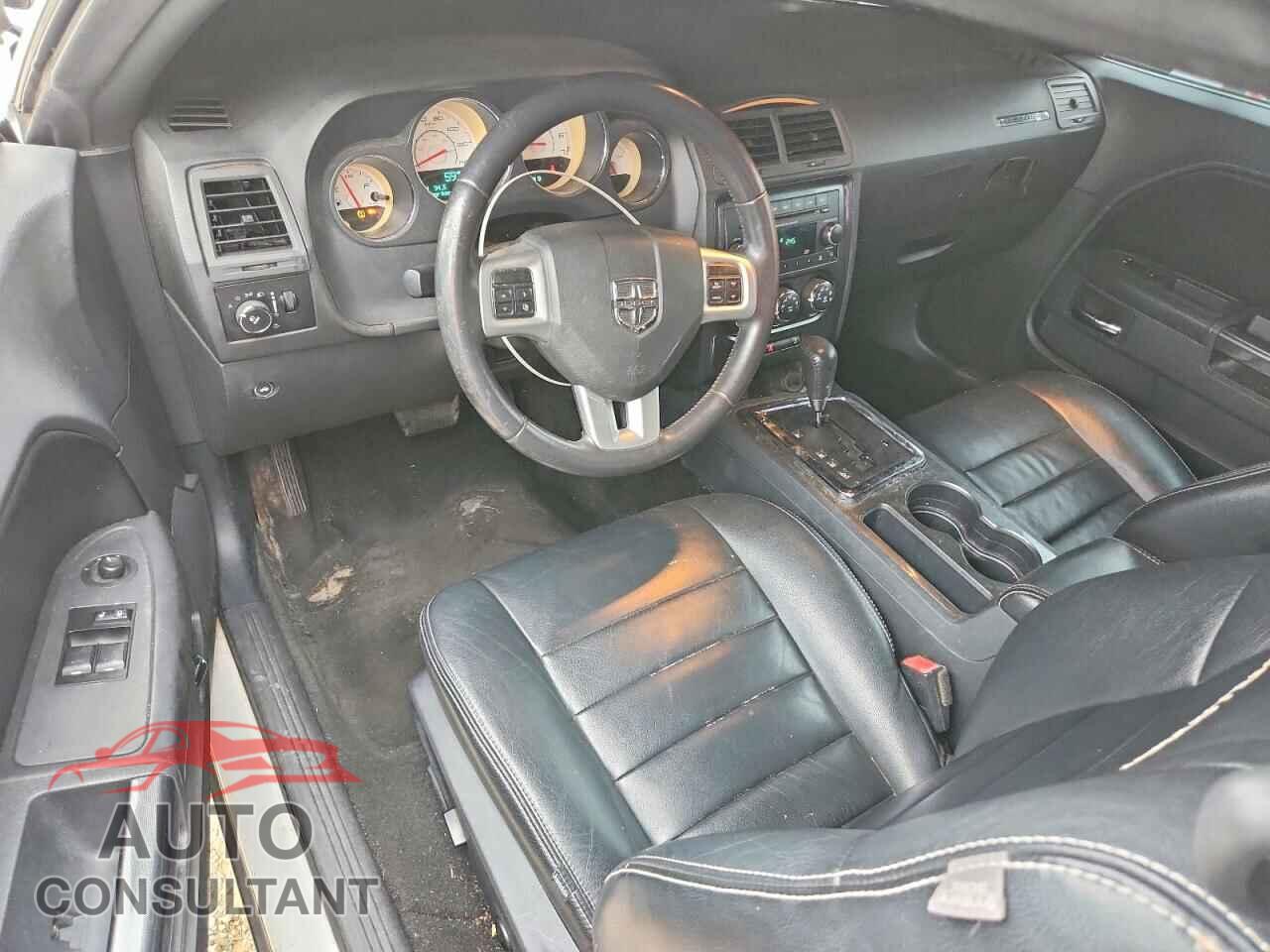 DODGE CHALLENGER 2013 - 2C3CDYAG8DH581412
