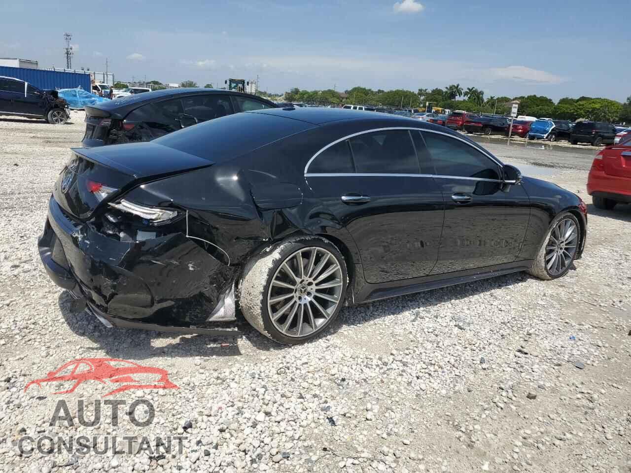 MERCEDES-BENZ CLC-CLASS 2019 - WDD2J5JB5KA012716