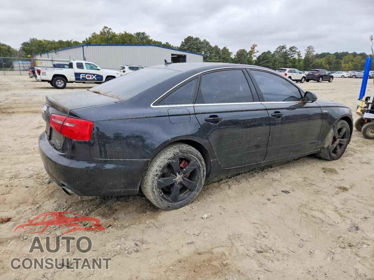 AUDI A6 2012 - WAUGGAFC8CN083232