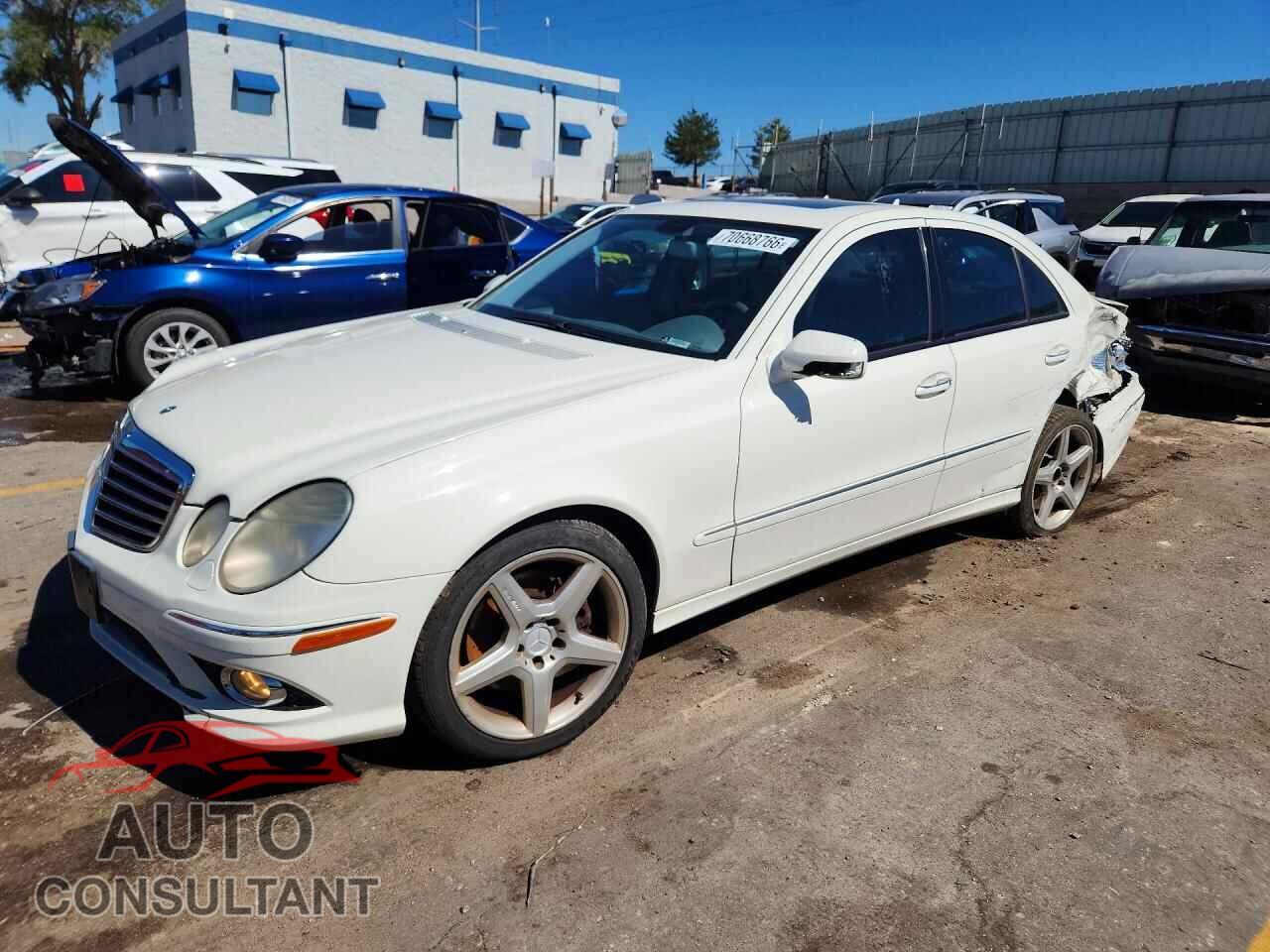MERCEDES-BENZ E-CLASS 2009 - WDBUF87X89B399161
