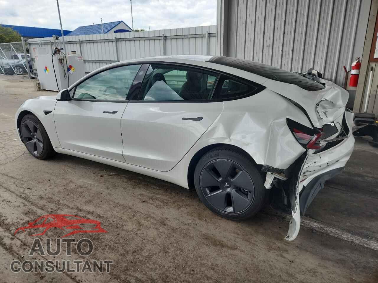 TESLA MODEL 3 2021 - 5YJ3E1EA1MF031755