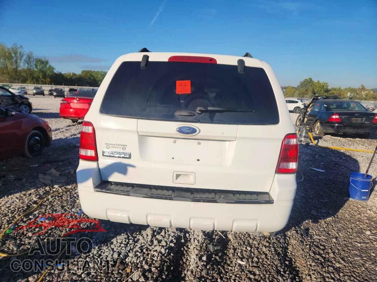 FORD ESCAPE 2011 - 1FMCU0D75BKC54329