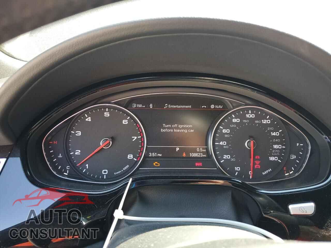 AUDI A8 2017 - WAU44AFD7HN003091