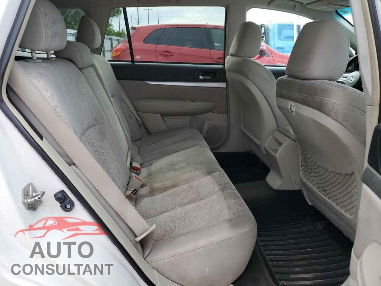 SUBARU OUTBACK 2013 - 4S4BRBGC7D3237627