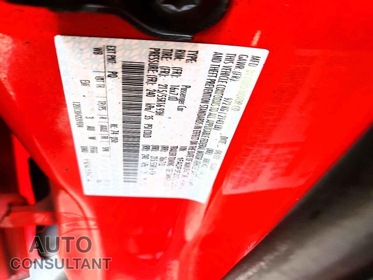 FORD FOCUS 2013 - 1FADP3F20DL325202