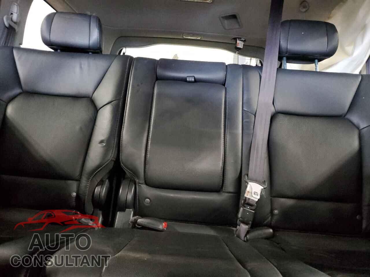 HONDA PILOT 2011 - 5FNYF4H54BB044662