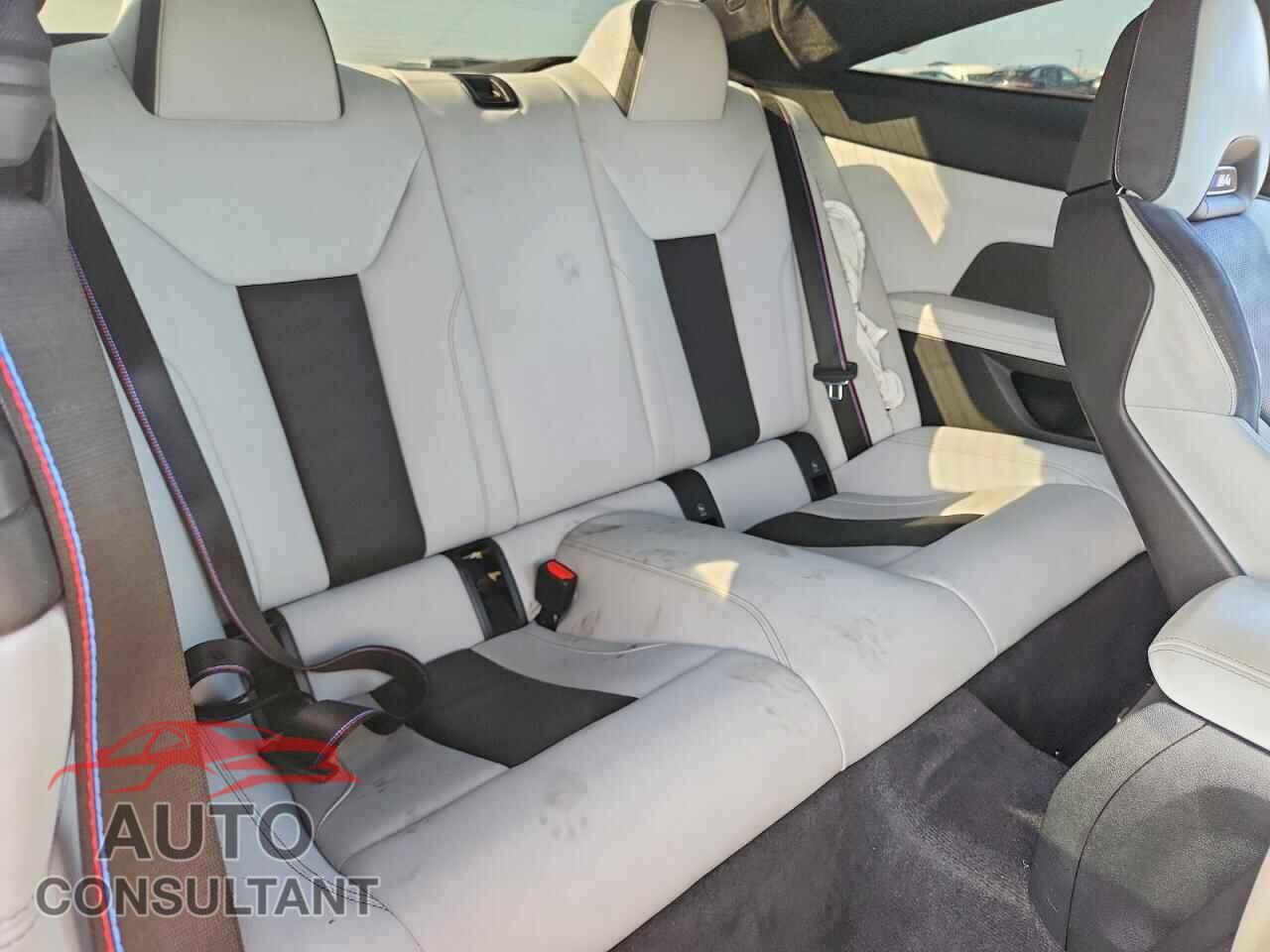 BMW M4 2022 - WBS33AZ08NCJ64009