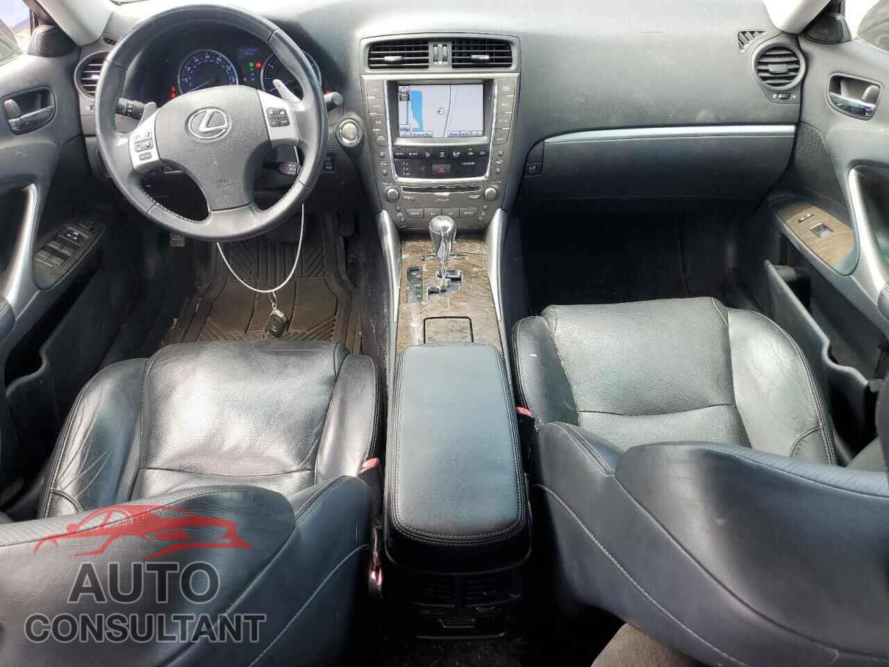 LEXUS IS 2011 - JTHBF5C25B5144410