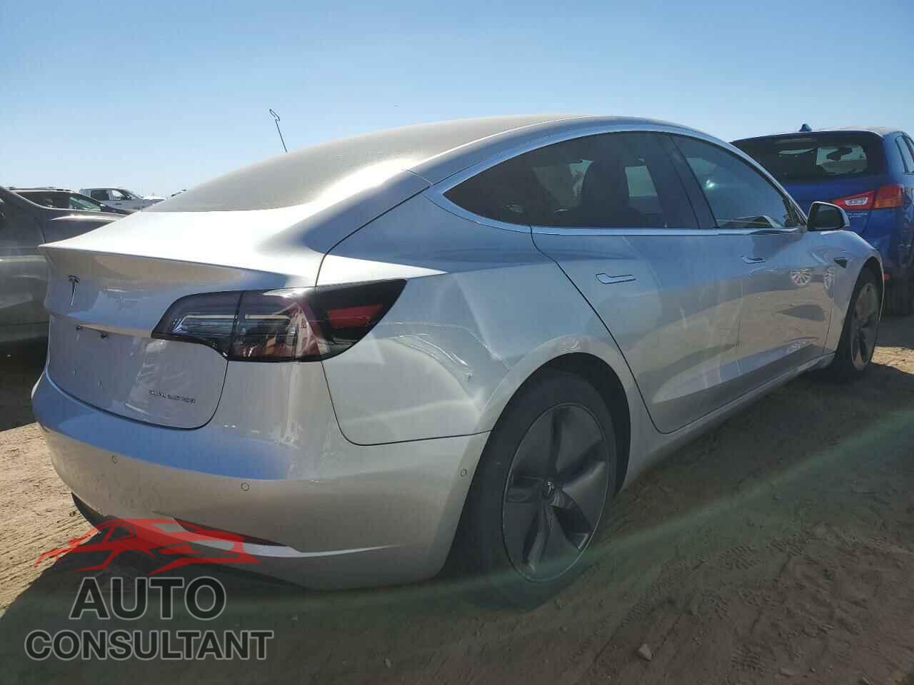 TESLA MODEL 3 2018 - 5YJ3E1EB1JF065263