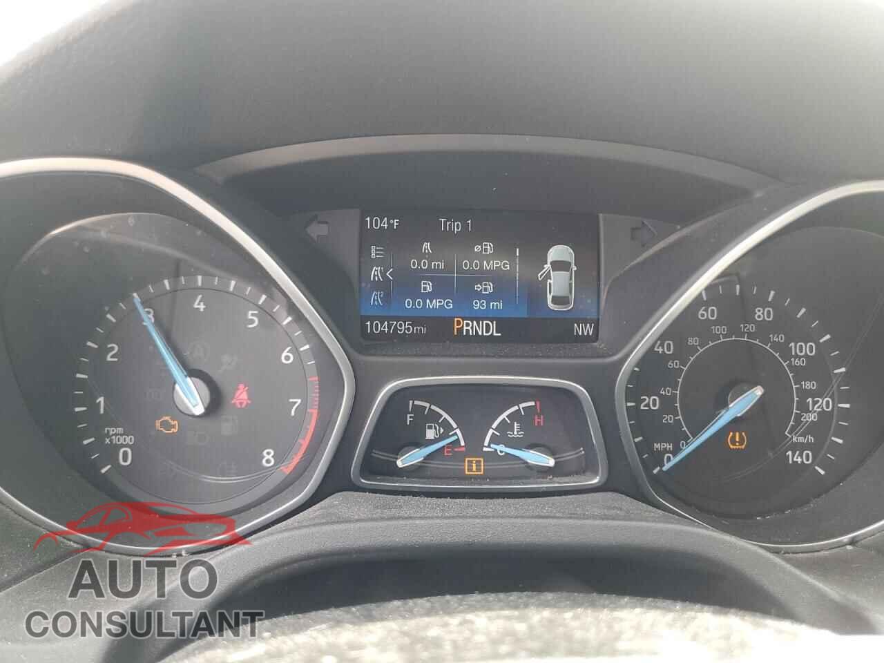 FORD FOCUS 2017 - 1FADP3K28HL207989