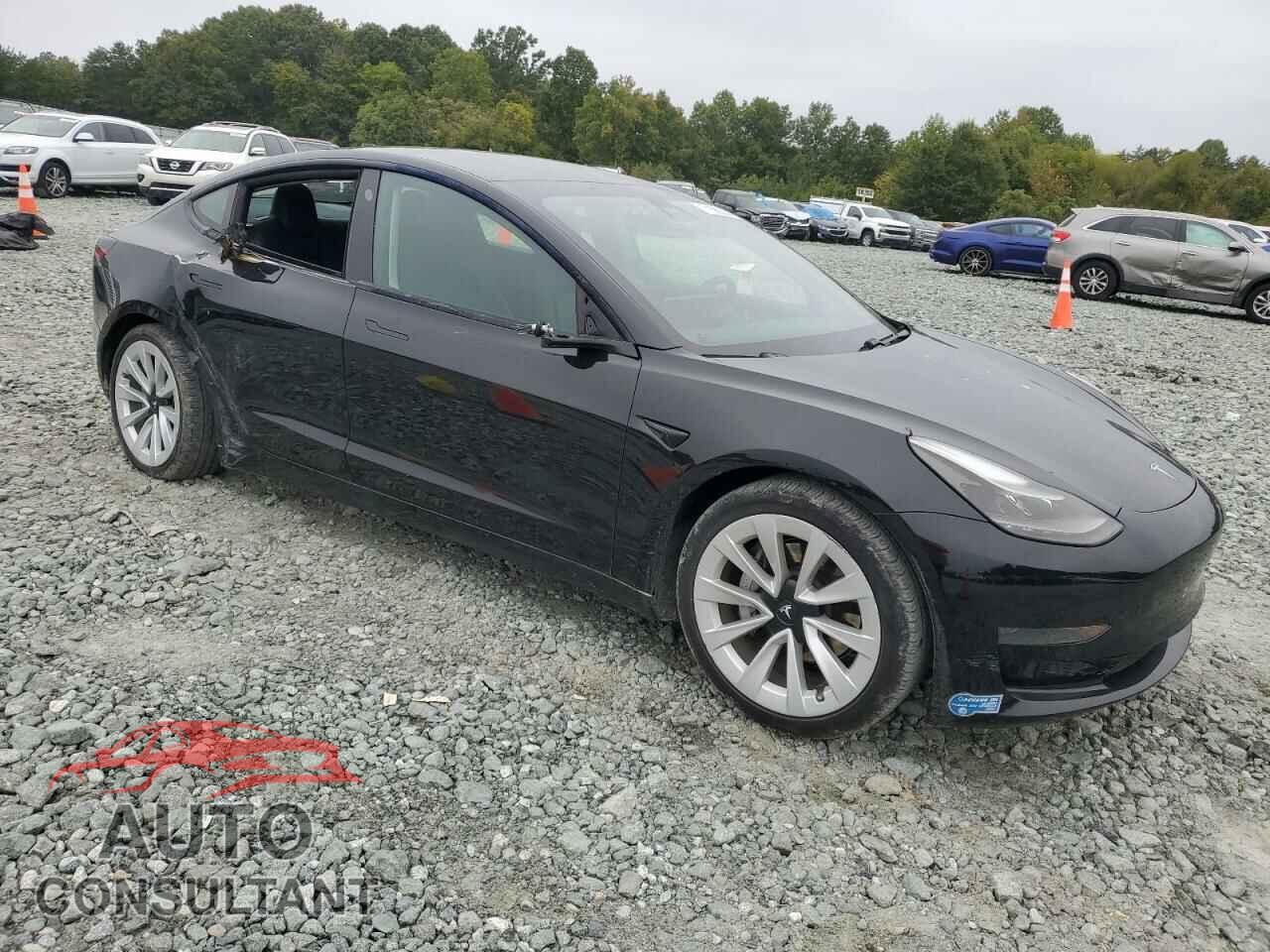 TESLA MODEL 3 2021 - 5YJ3E1EA5MF961657