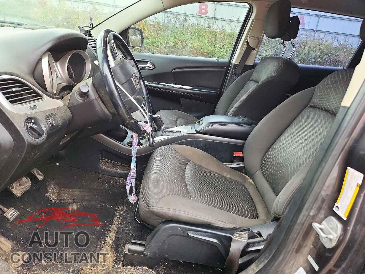 DODGE JOURNEY 2015 - 3C4PDCAB5FT575694