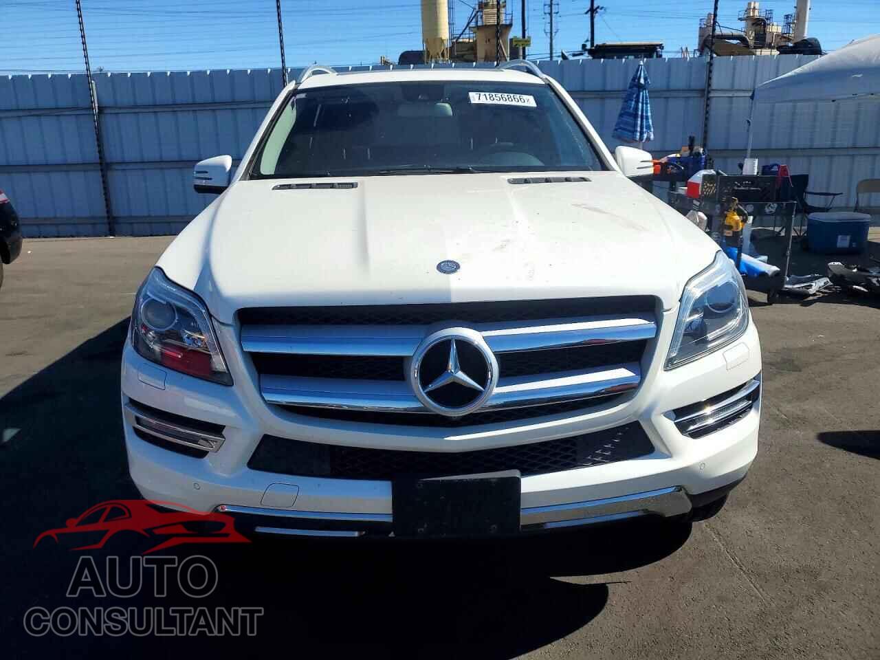 MERCEDES-BENZ GL-CLASS 2015 - 4JGDF6EE3FA609444