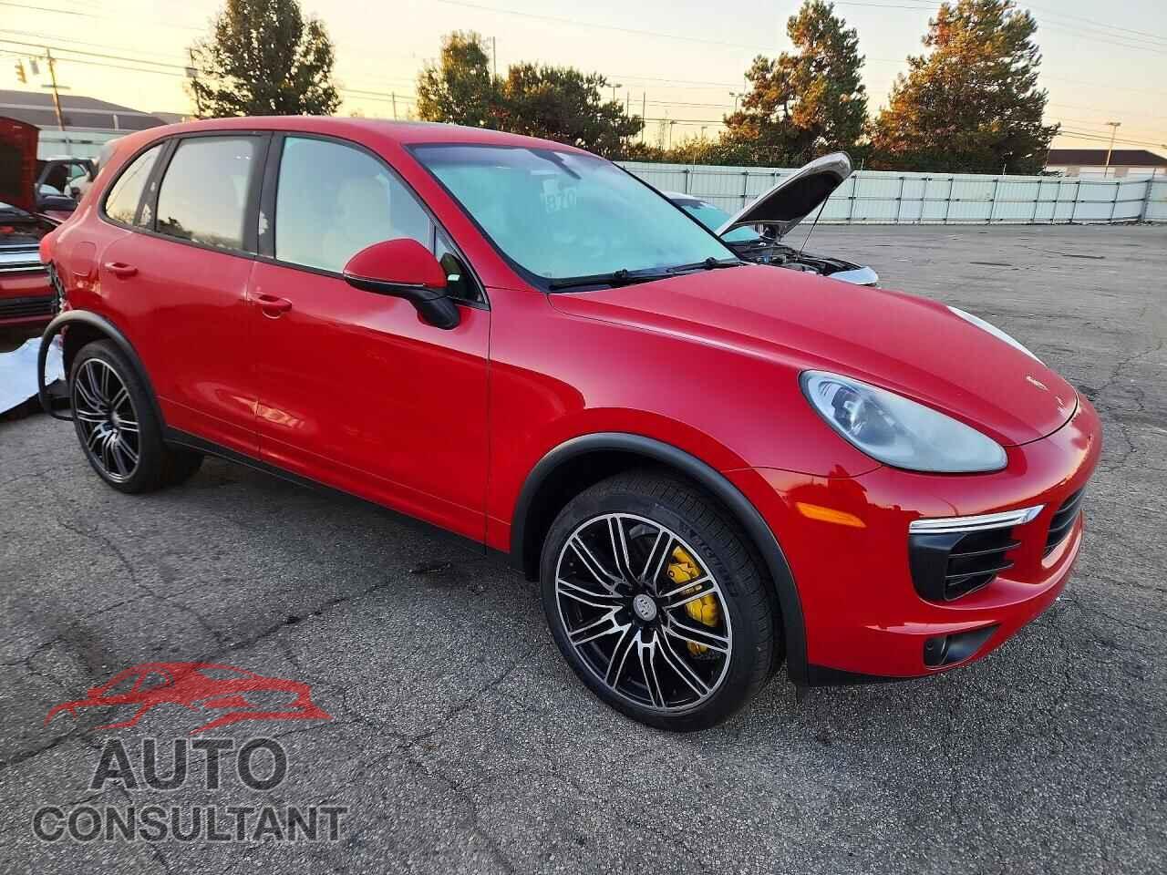 PORSCHE CAYENNE 2018 - WP1AA2A21JKA01921