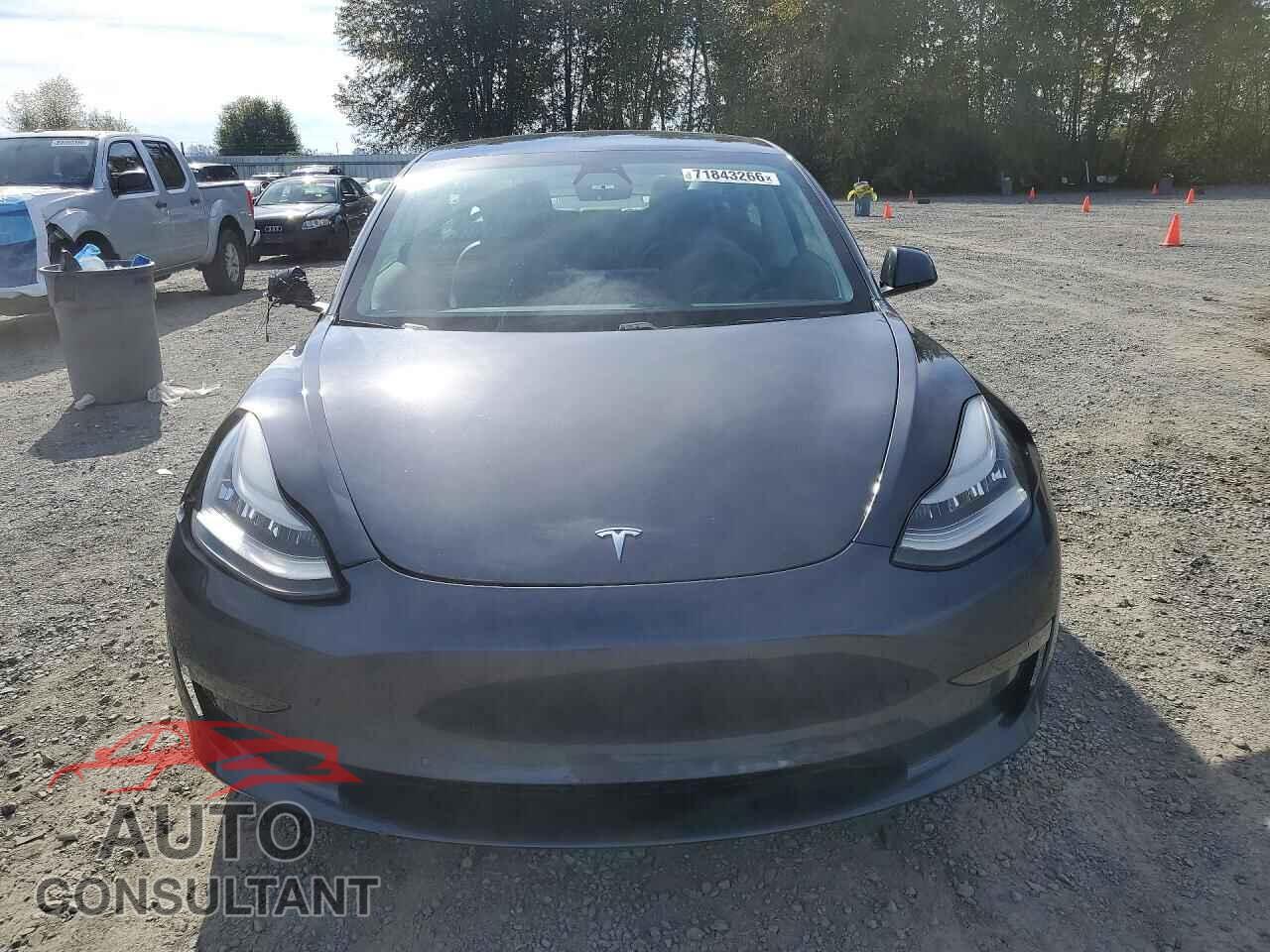 TESLA MODEL 3 2021 - 5YJ3E1EB4MF862000