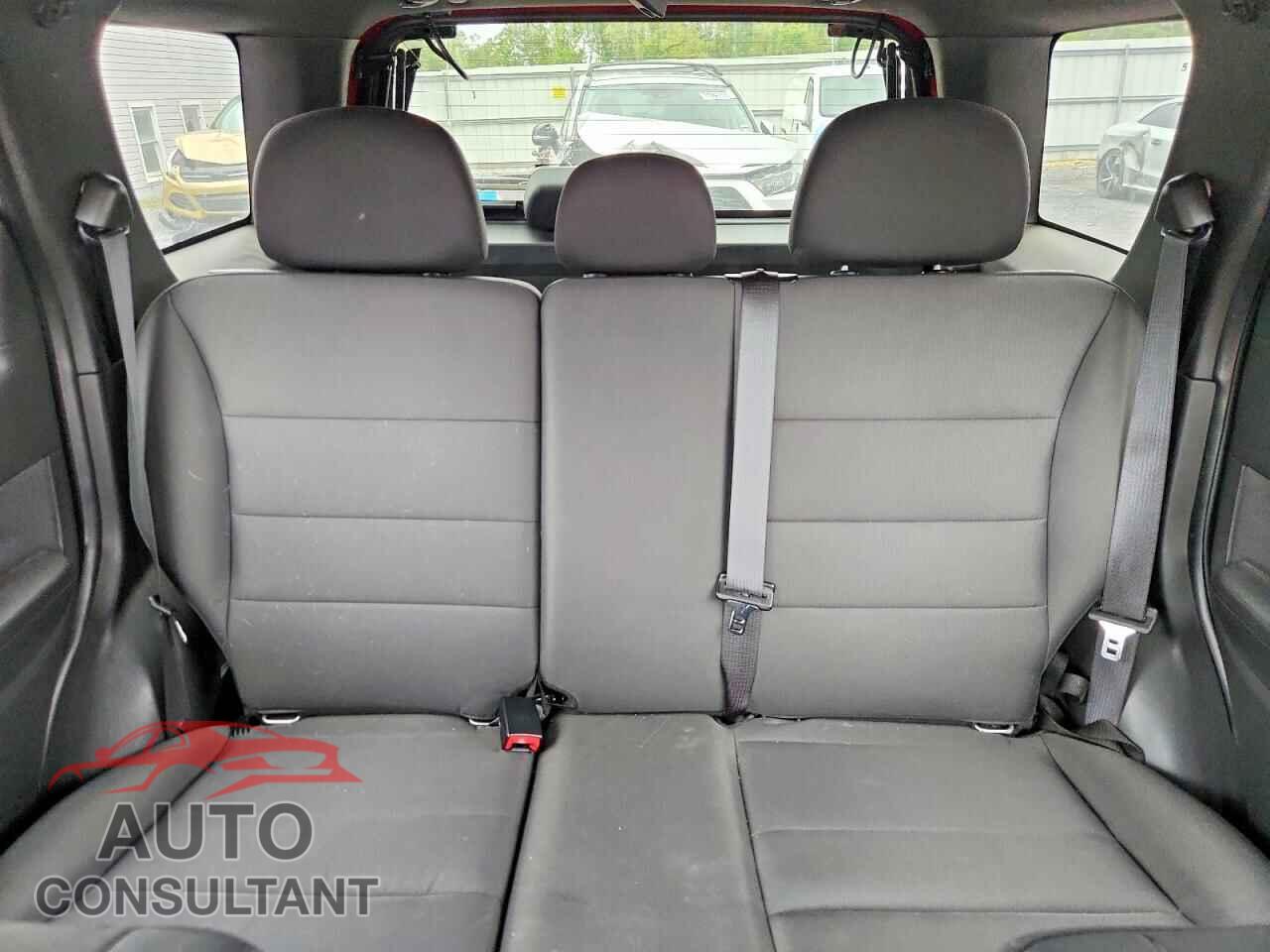 FORD ESCAPE 2011 - 1FMCU0D76BKB57964