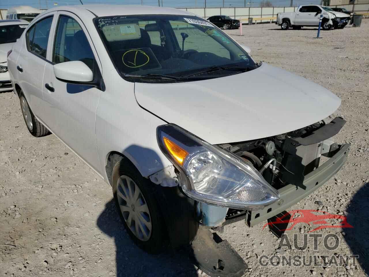 NISSAN VERSA 2017 - 3N1CN7AP5HL816626