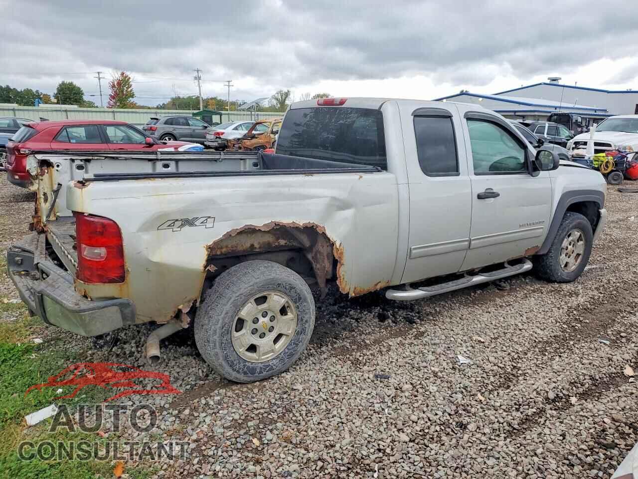 CHEVROLET SILVERADO 2011 - 1GCRKSE33BZ186163