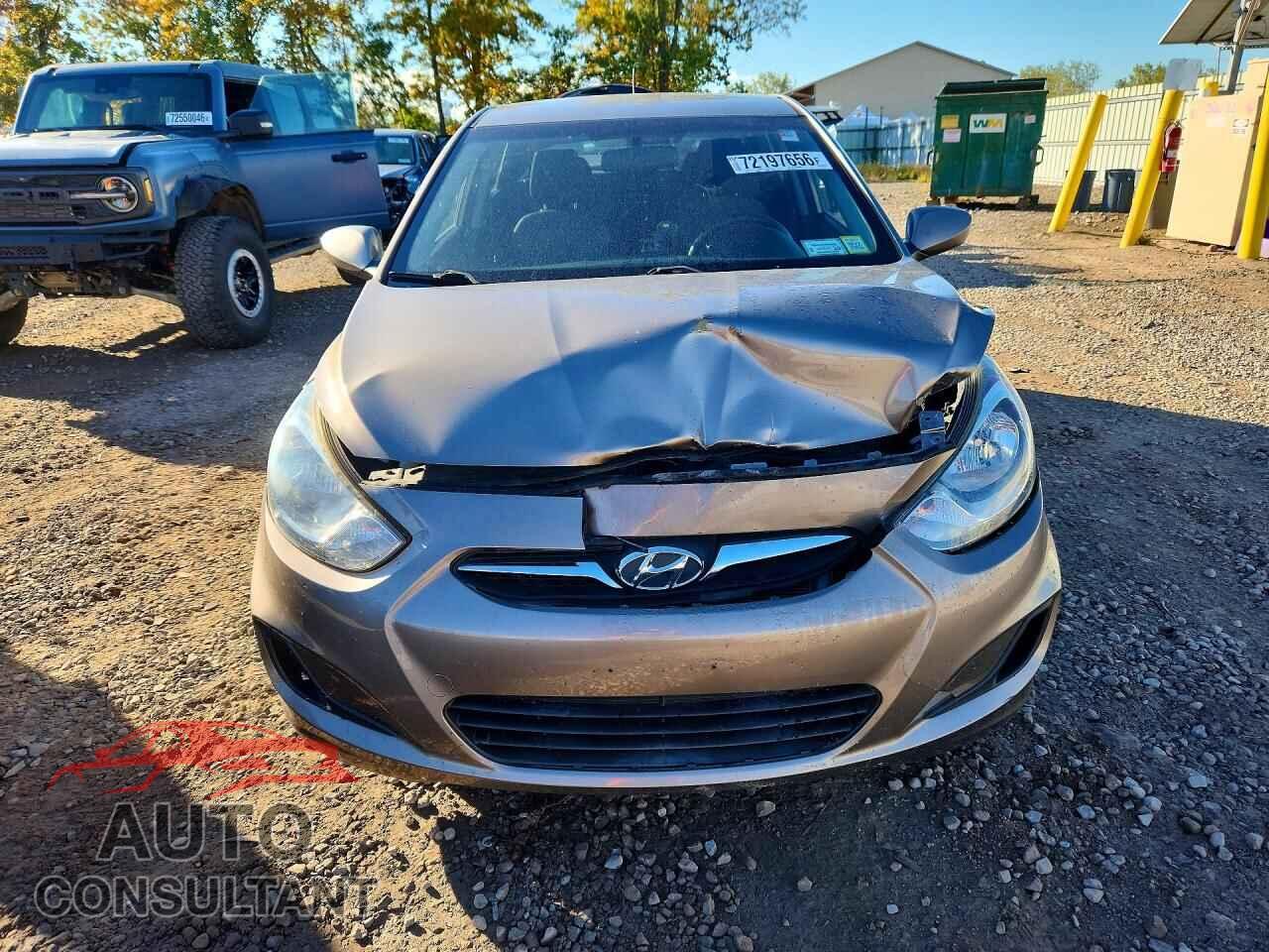 HYUNDAI ACCENT 2012 - KMHCT5AE8CU021876