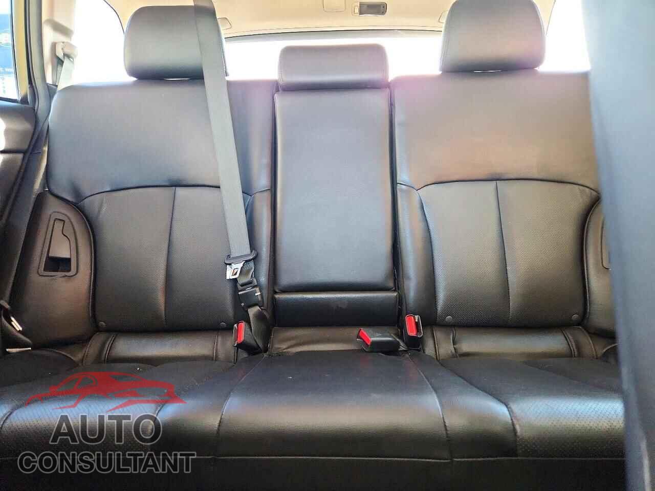 SUBARU OUTBACK 2014 - 4S4BRCLC2E3305409