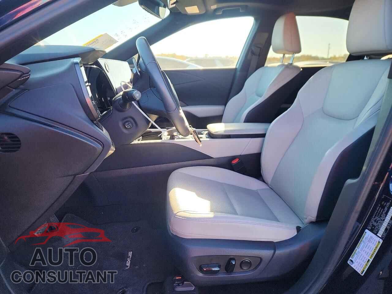 LEXUS RX350 2024 - 2T2BAMBA3RC049498