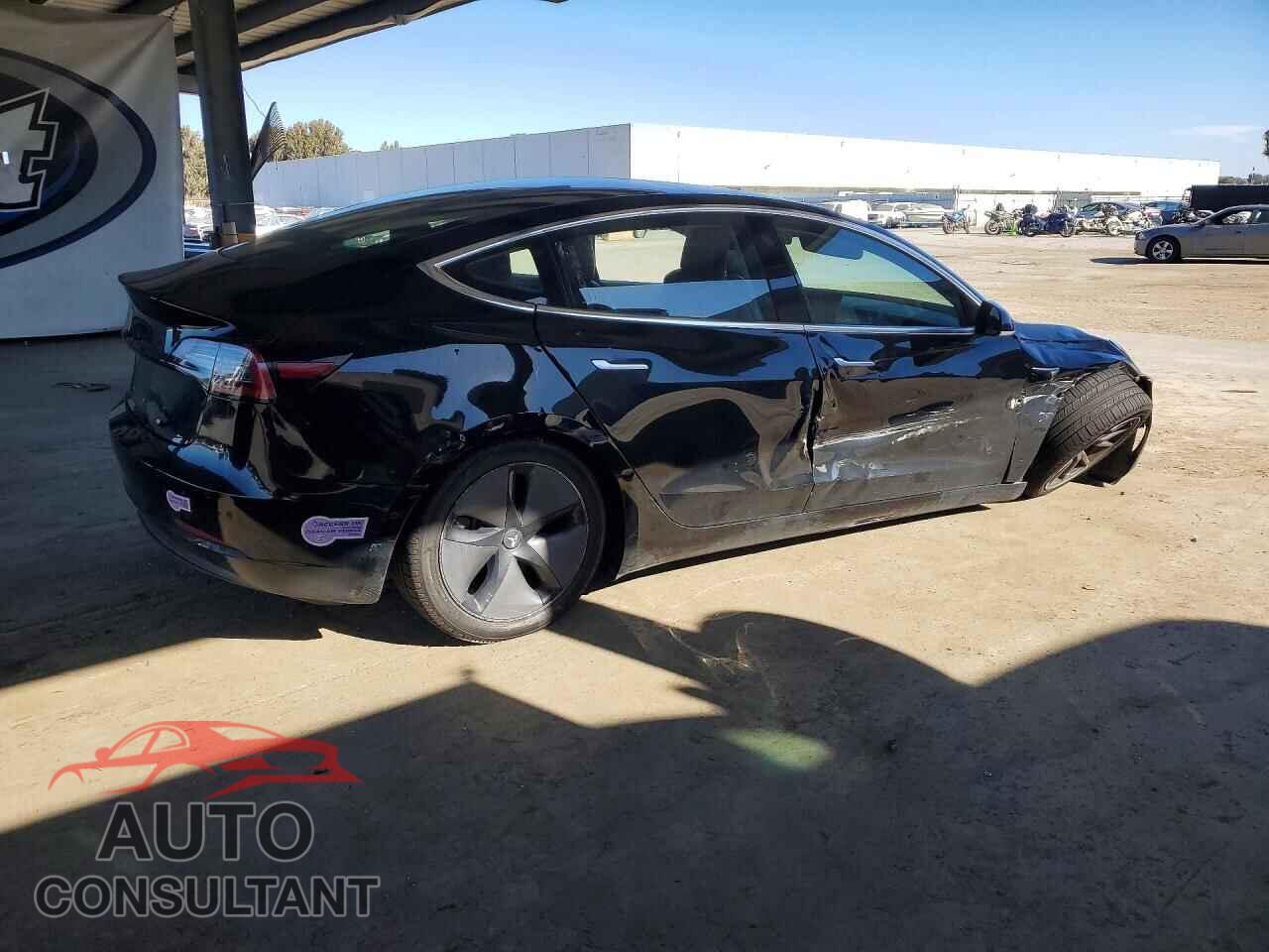 TESLA MODEL 3 2018 - 5YJ3E1EA4JF156311