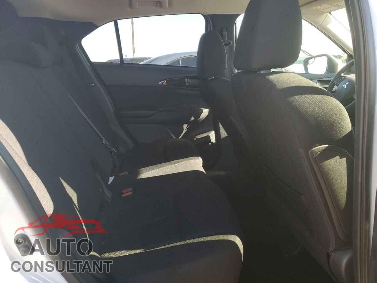 MITSUBISHI ECLIPSE 2024 - JA4ATUAA9RZ615272