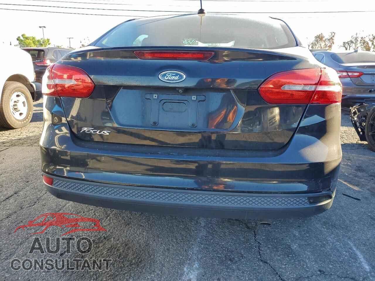 FORD FOCUS 2016 - 1FADP3E21GL268143