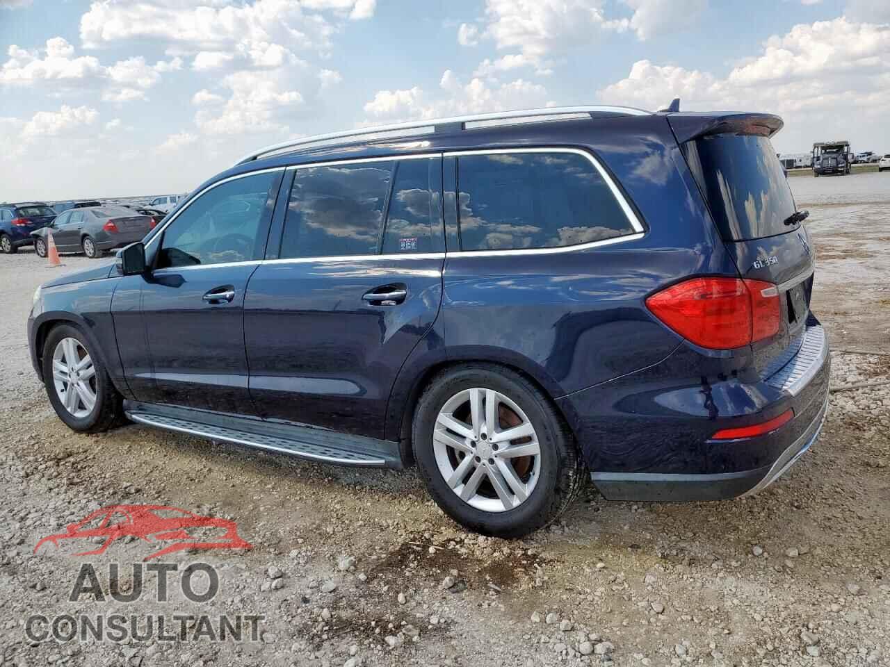 MERCEDES-BENZ GL-CLASS 2015 - 4JGDF2EE0FA589713