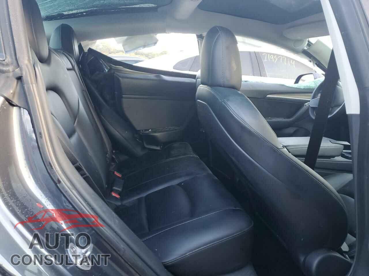 TESLA MODEL 3 2022 - 5YJ3E1EA2NF191435