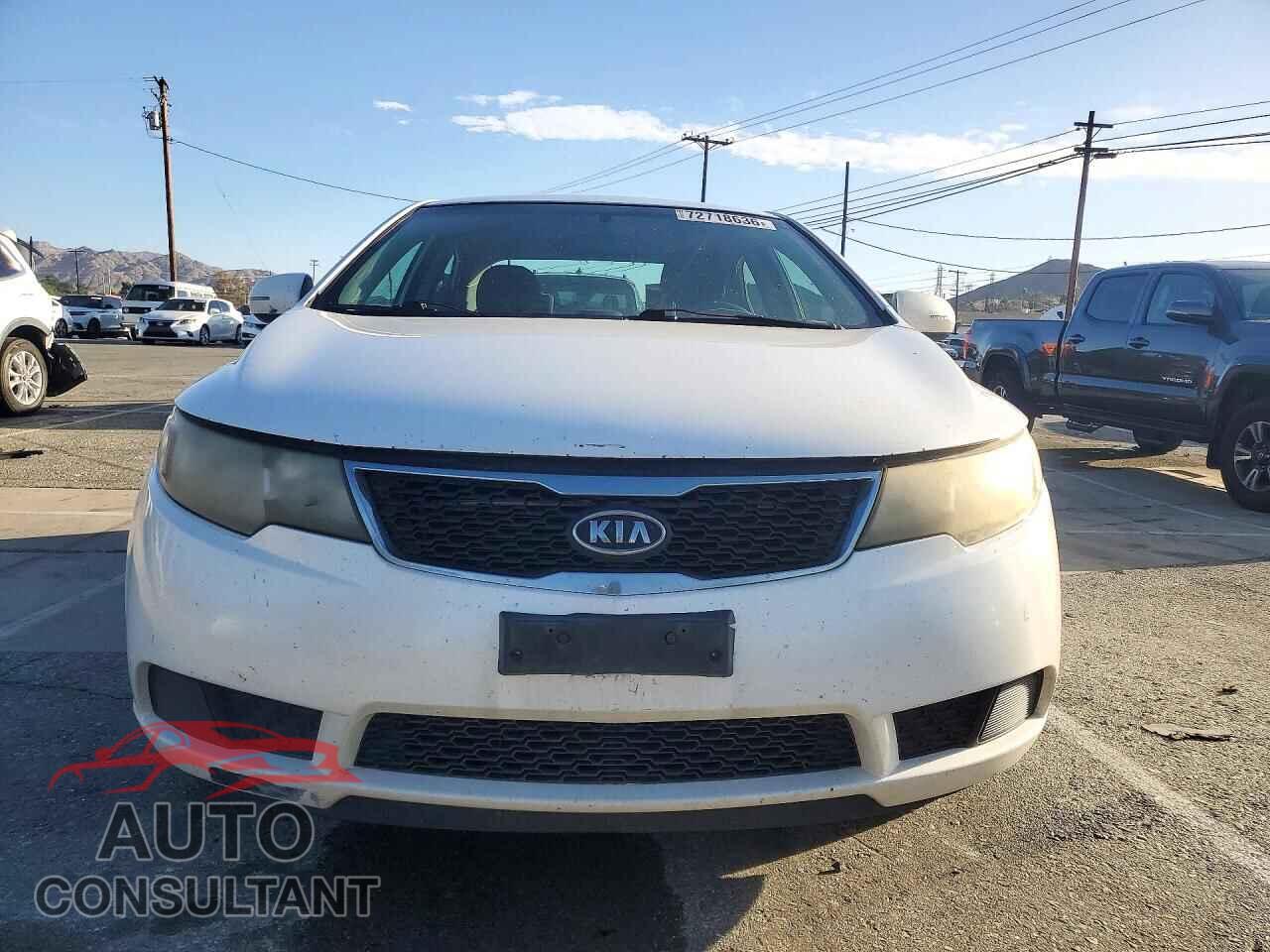 KIA FORTE 2012 - KNAFU4A20C5589092