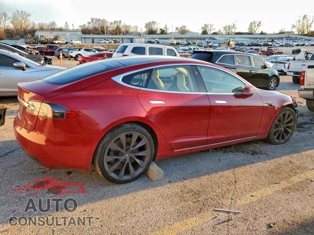 TESLA MODEL S 2018 - 5YJSA1E22JF272476
