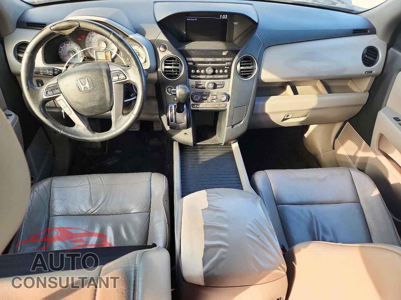 HONDA PILOT 2012 - 5FNYF4H57CB085224